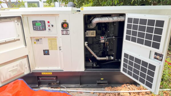 MÁY PHÁT ĐIỆN RICARDO 140KVA - Hình ảnh 4
